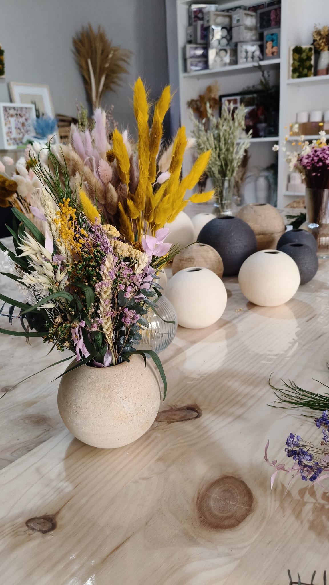 Ceramic spheres